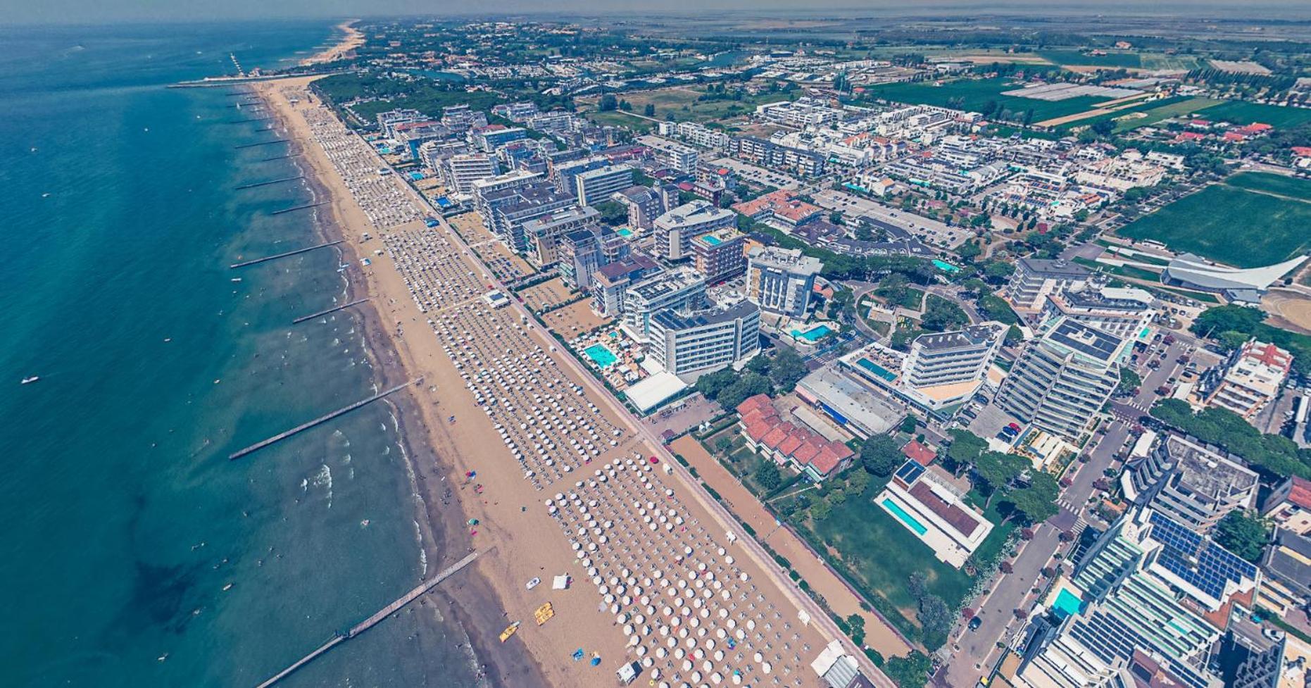 Residence Alla Rotonda Lido di Jesolo Luaran gambar